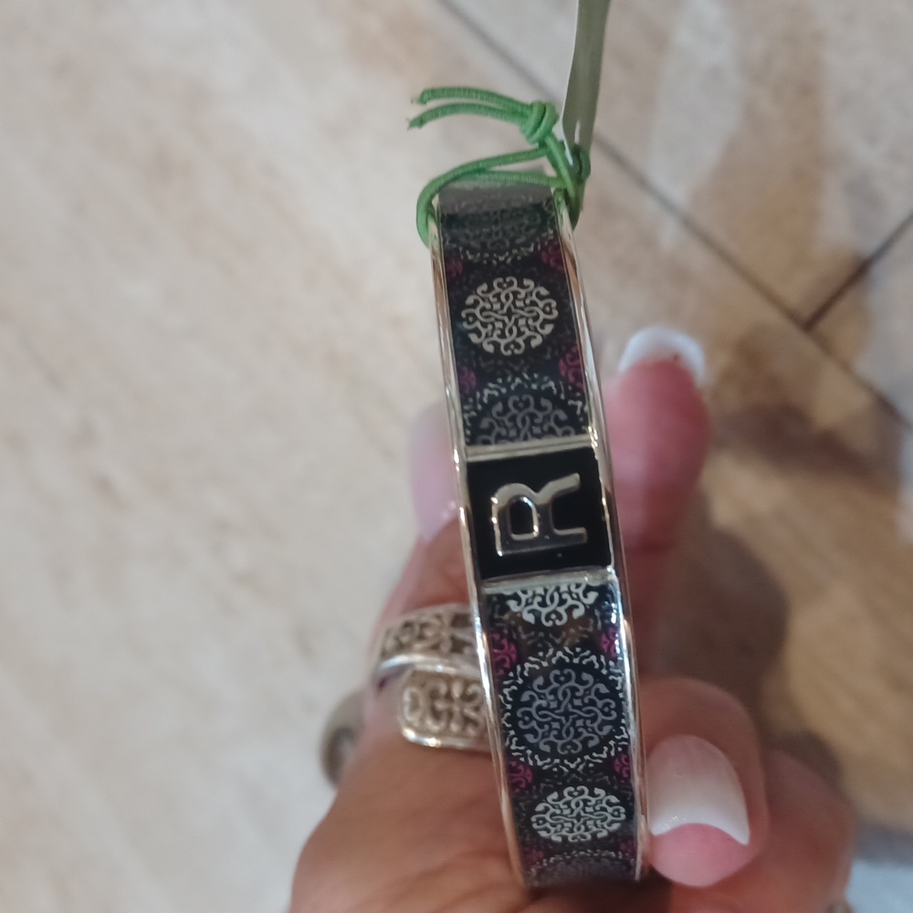 New LVera Bradley Bangle Bracelet - Picture 3 of 6